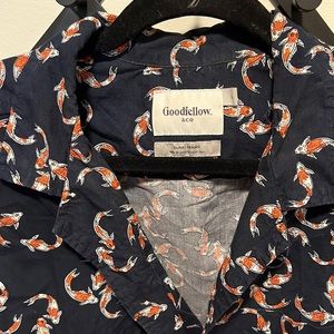 Slim Fit Graphic navy blue button up short sleeve shirt